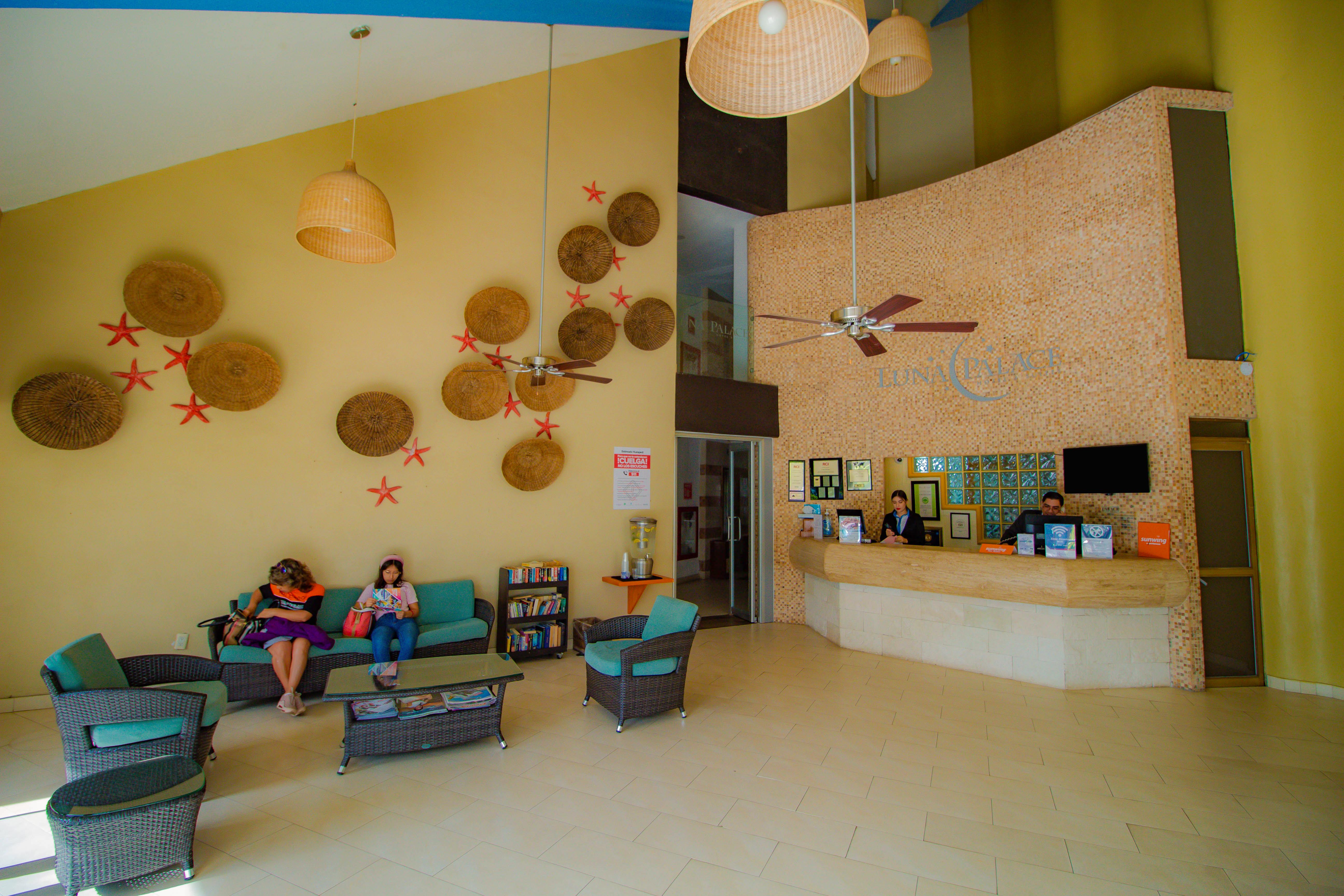 Luna Palace Mazatlan Exterior photo