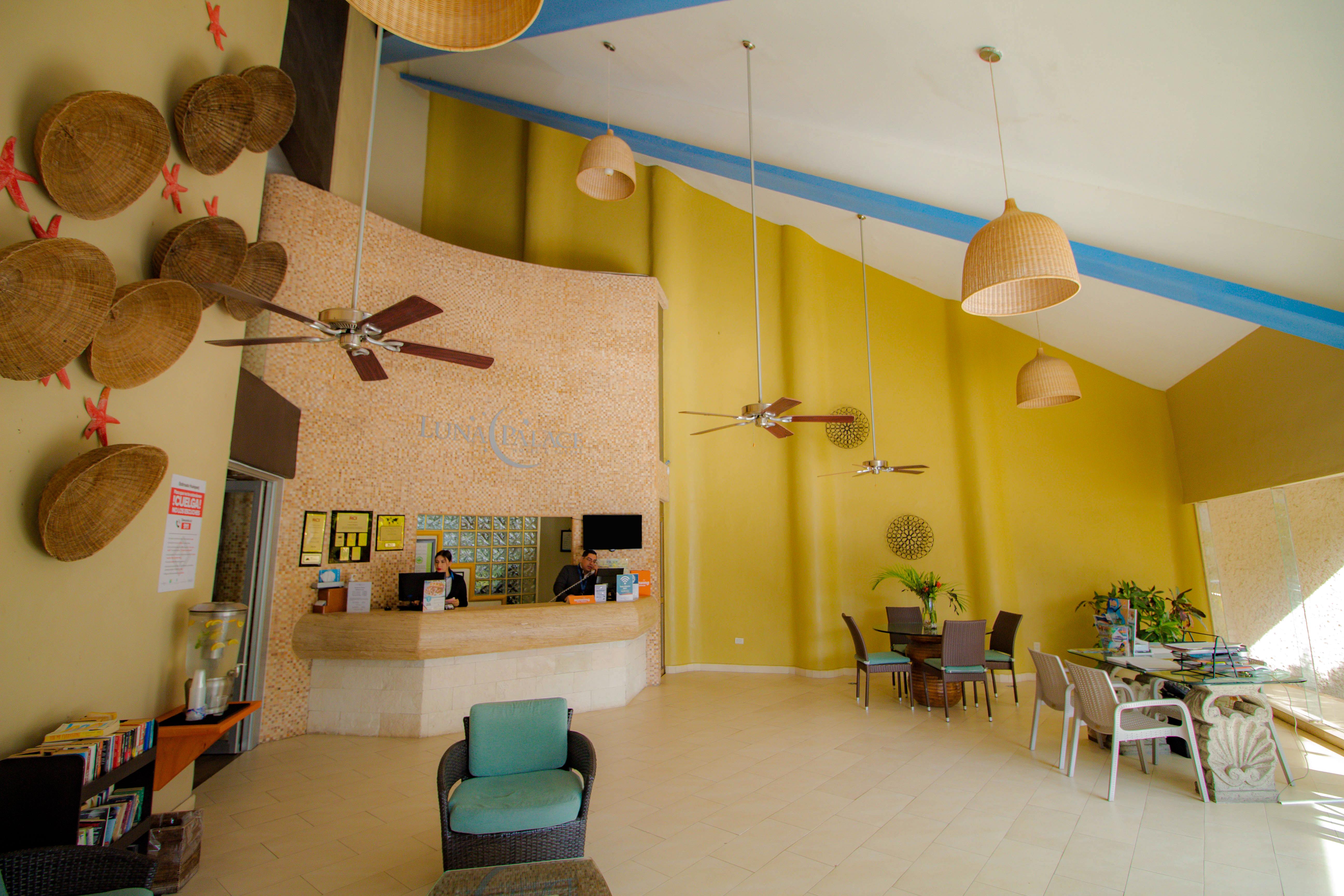 Luna Palace Mazatlan Exterior photo