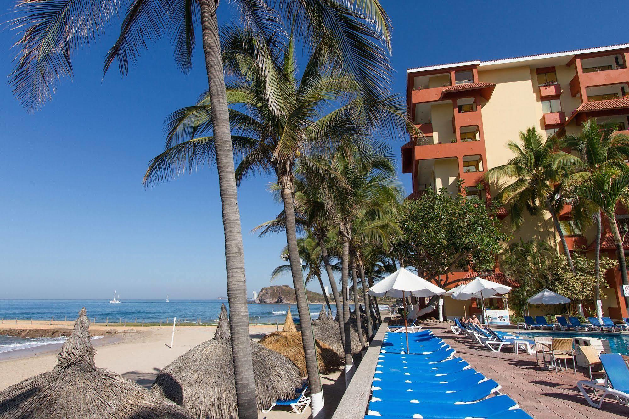 Luna Palace Mazatlan Exterior photo