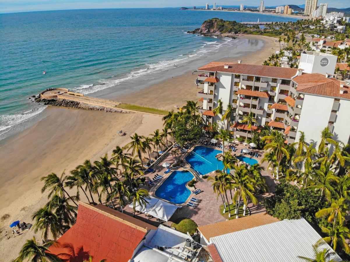 Luna Palace Mazatlan Exterior photo